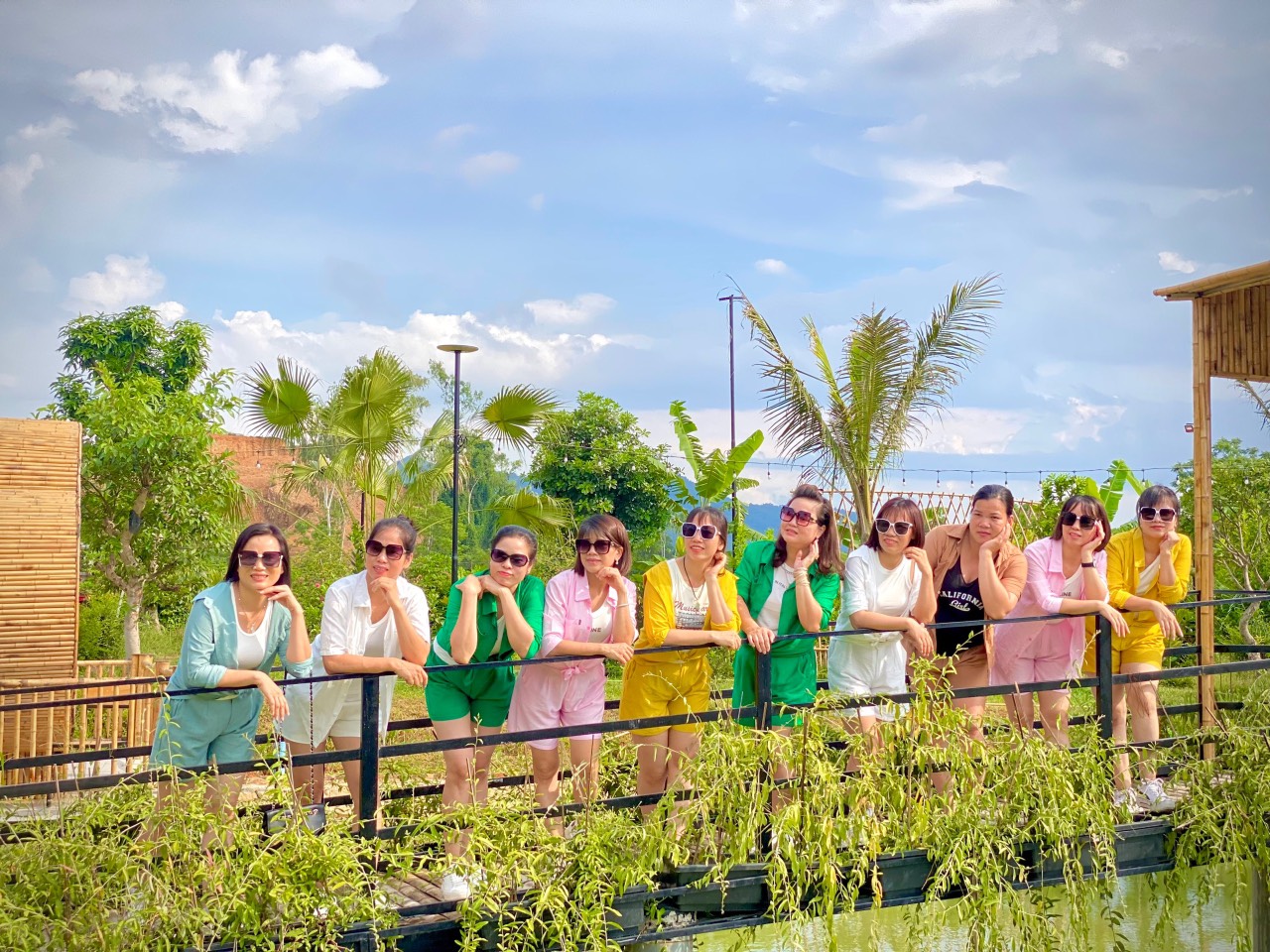 Hoạt Động Giải Trí